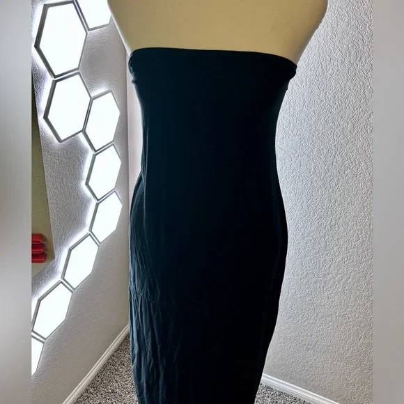 NEW Strapless Black Maxi Dress - Picture 3 of 12